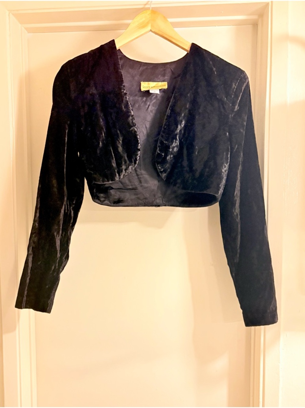 Scott McClintock Black Velvet Cropped Bolero Jacket